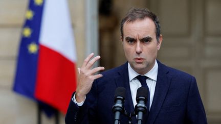 direct.-sebastien-lecornu-accepte-sa-nomination-a-matignon-« par-devoir »-et-promet-de-« tout-faire-pour-donner-un-budget-a-la-france-pour-la-fin-de-l&rsquo;annee »